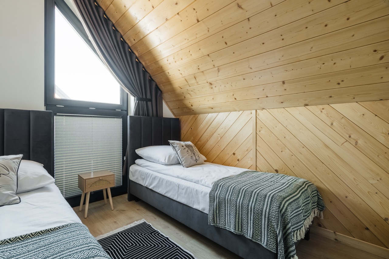 Nowoczesne wnętrze z góralskimi detalami na Podhalu - zdjęcie 10